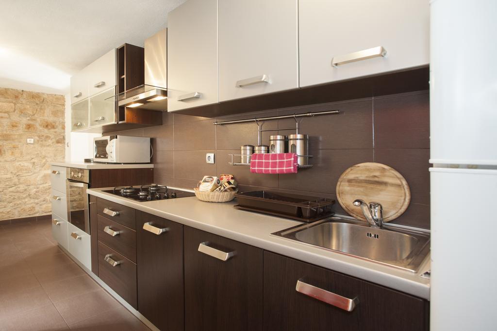 Apartment Welcome Split Exterior photo